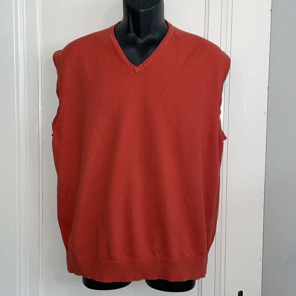 Jos A Bank Classic Collection orange knit cotton V neck sweater vest